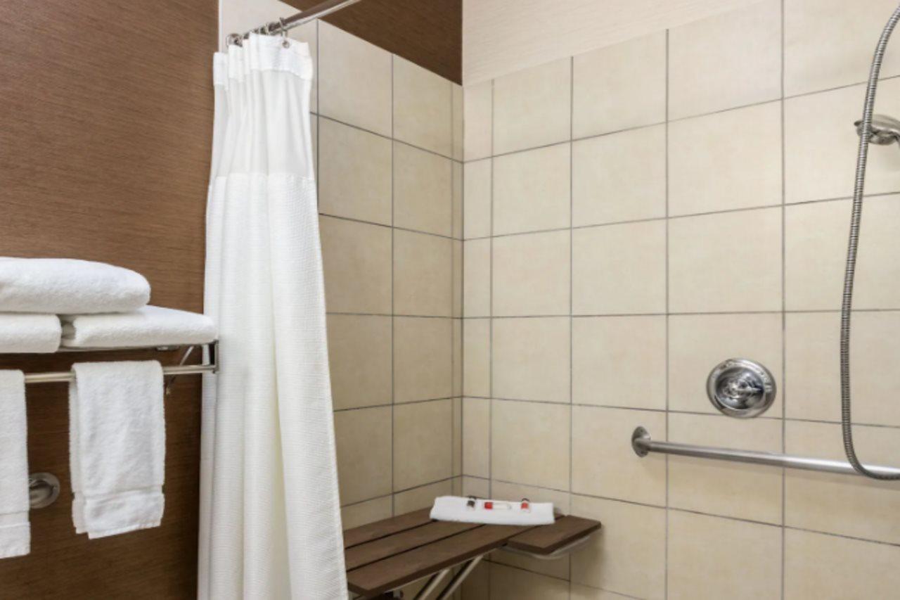 Baymont By Wyndham Tulsa Hotel Kültér fotó
