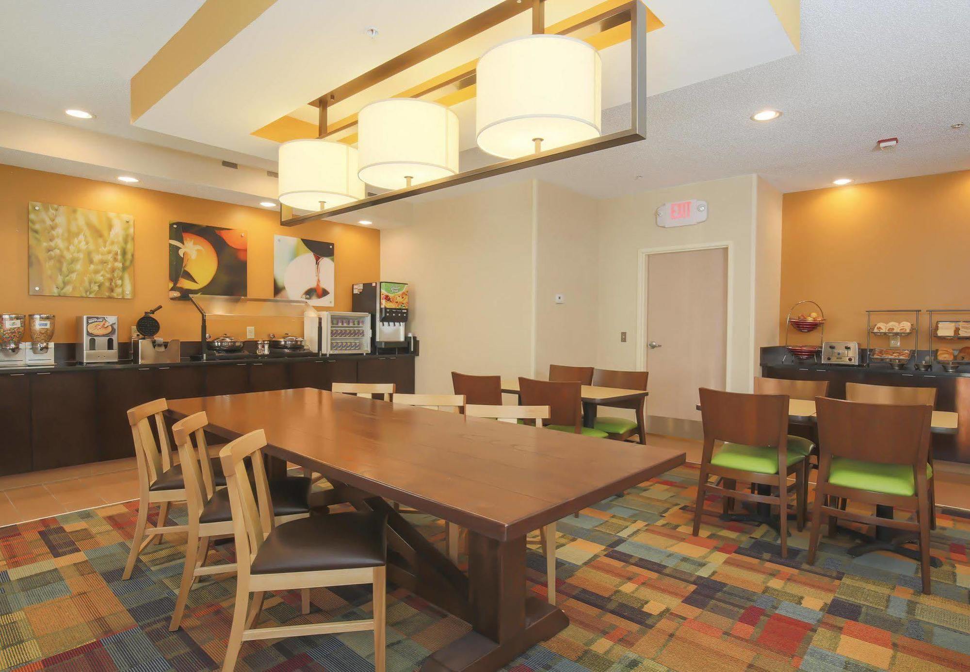 Baymont By Wyndham Tulsa Hotel Kültér fotó