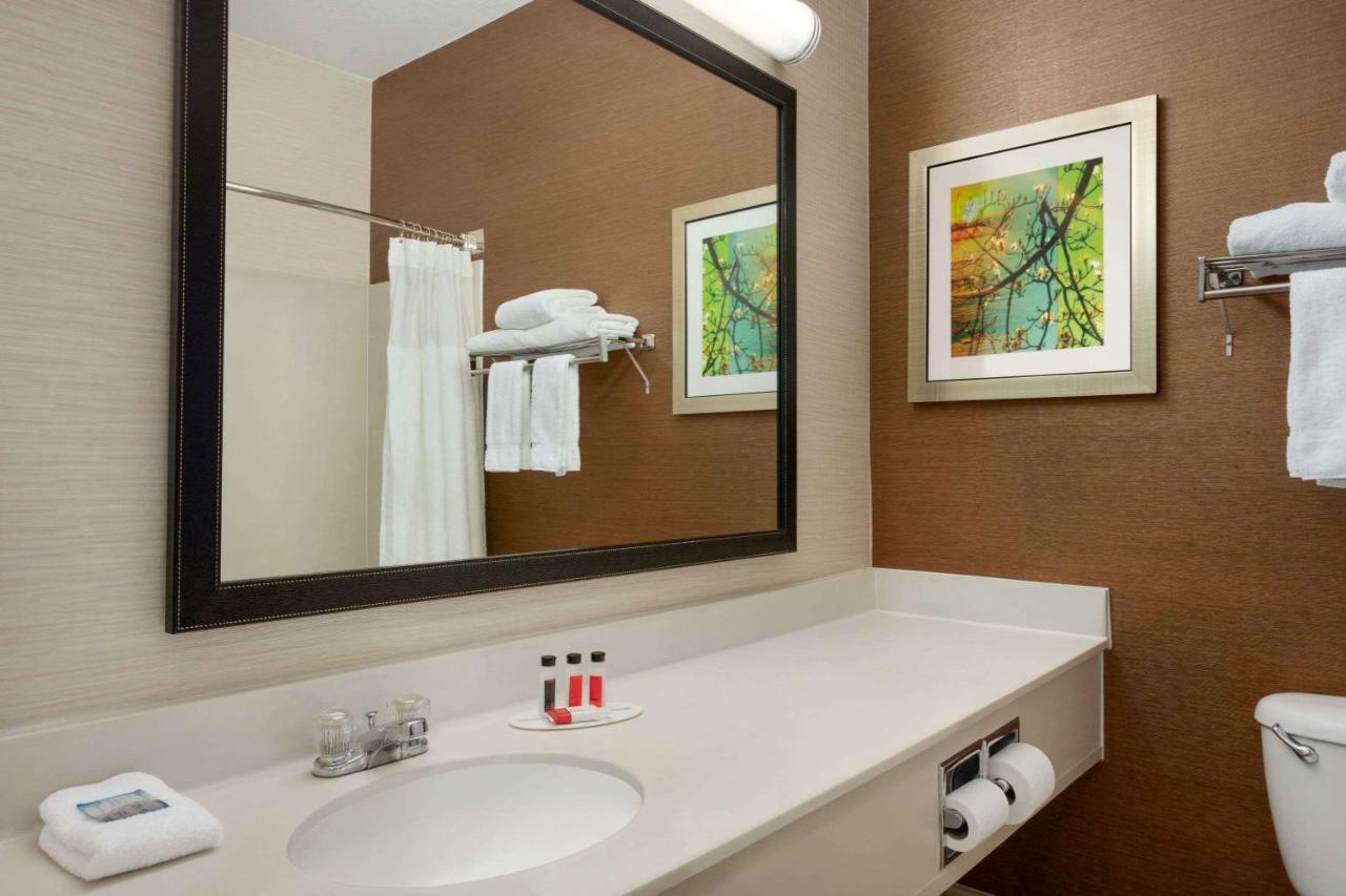 Baymont By Wyndham Tulsa Hotel Kültér fotó