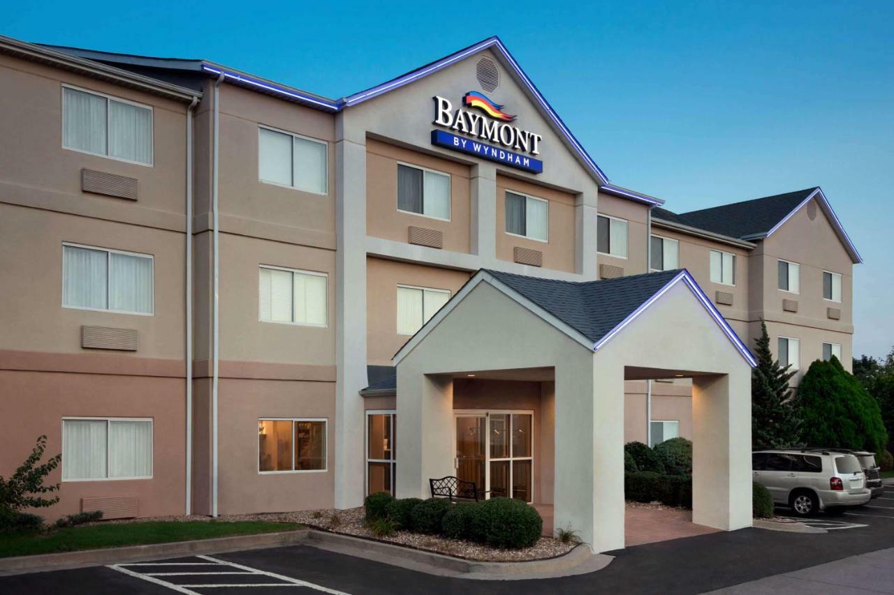 Baymont By Wyndham Tulsa Hotel Kültér fotó