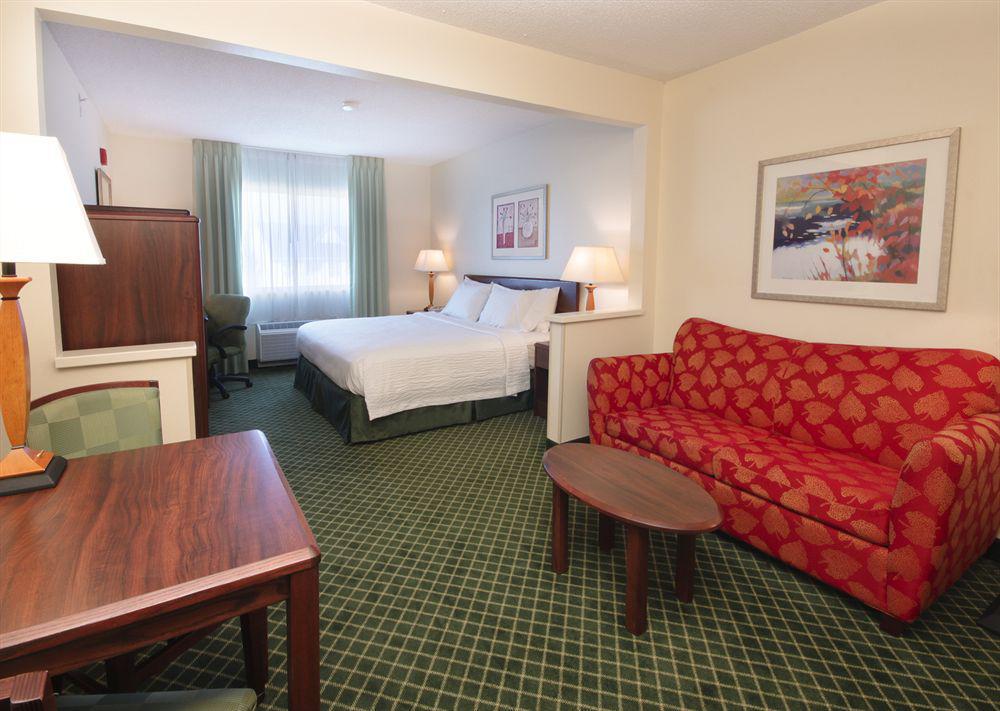 Baymont By Wyndham Tulsa Hotel Kültér fotó